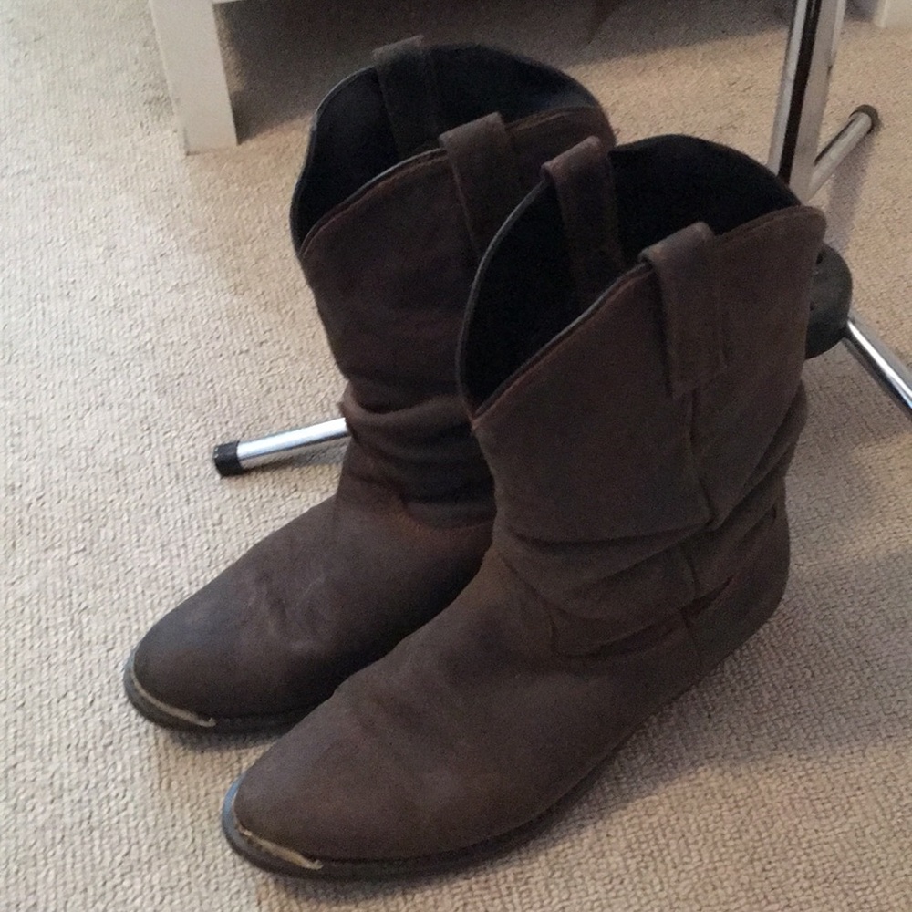 Brown Leather Slouch Brass Tips Western Boots